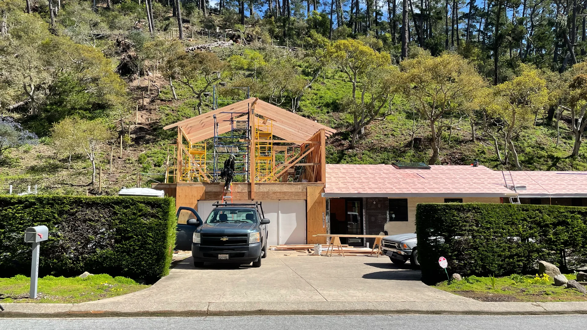 Mid-build addition